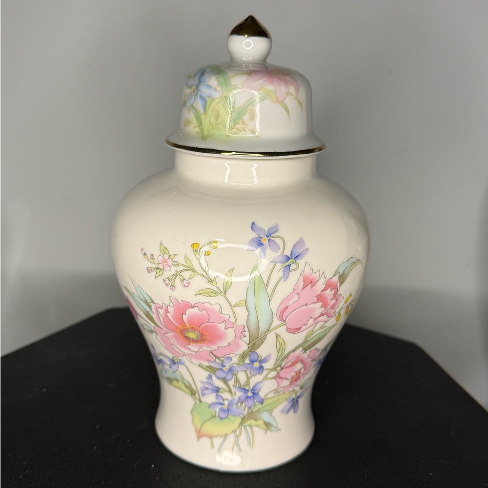 Vintage Fine China Japan Ginger Jar